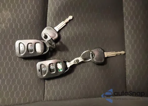 2019 Hyundai Elantra Se from USA, damaged, VIN KMHD74LF9KU818810